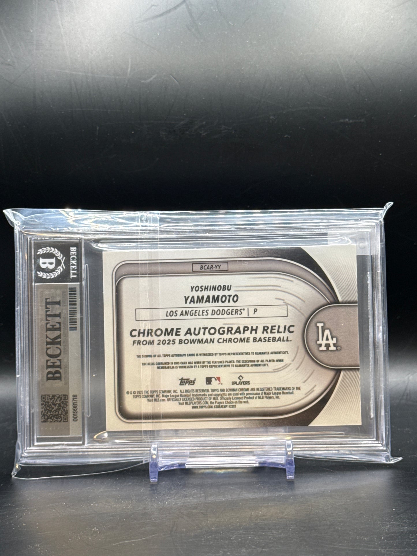 2025 Topps Bowmann MLB Yoshinobu Yamamoto Los Angeles Dodgers Gold Patch Auto 41/50 Becket 9 0019981718