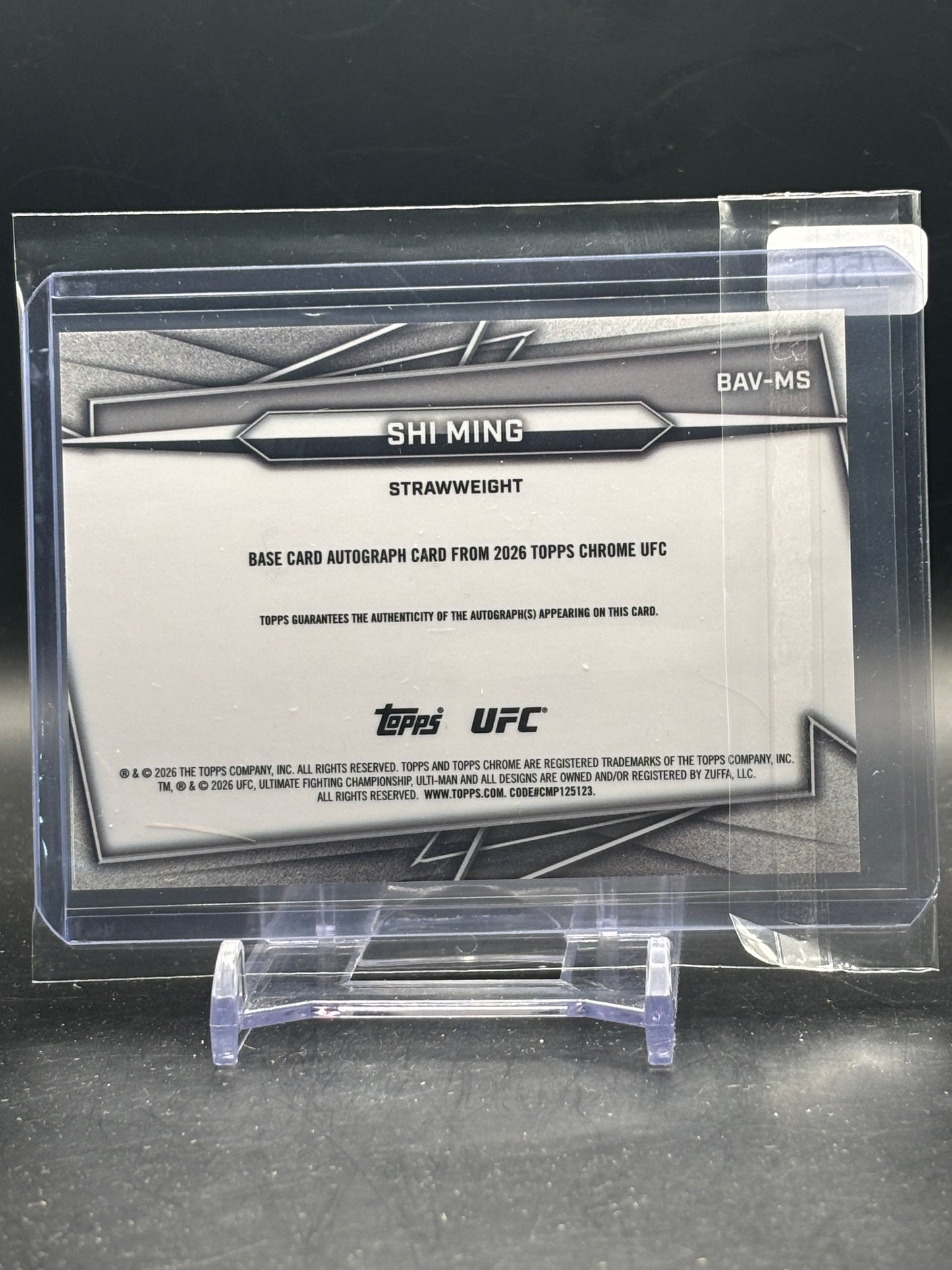2026 Topps Chrome UFC Shi Ming Gold Geometric Auto 47/50