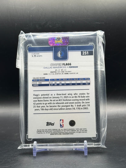 2025 Topps Chrome NBA Cooper Flagg Dallas Mavericks Aqua Wave 175/199