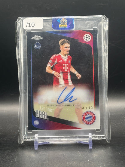 2025-26 Topps Chrome UCC Lennart Karl FC Bayern München True Black Auto 03/10