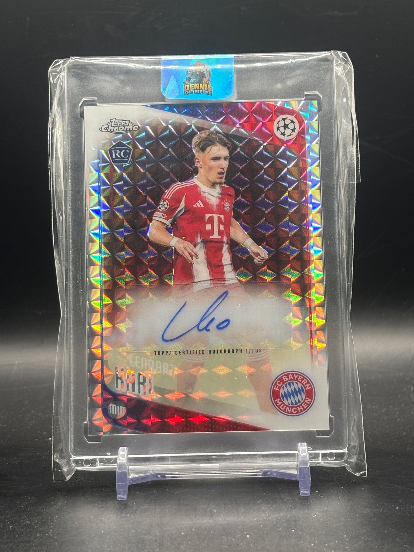 2025-26 Topps Chrome UCC Lennart Karl FC Bayern München Geometric Auto