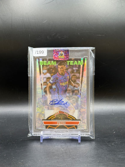 2021-22 Topps Stadium Club UCL Pedri FC Barcelona Beam Team Auto 71/199