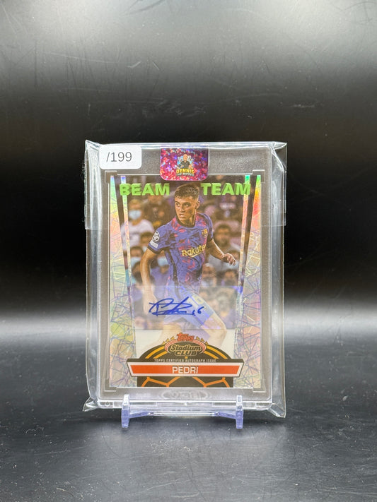 2021-22 Topps Stadium Club UCL Pedri FC Barcelona Beam Team Auto 71/199