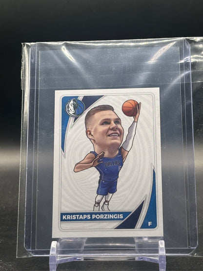 2021 Panini Sticker Collection NBA Kristaps Porzingis Dallas Mavericks Nr. 392