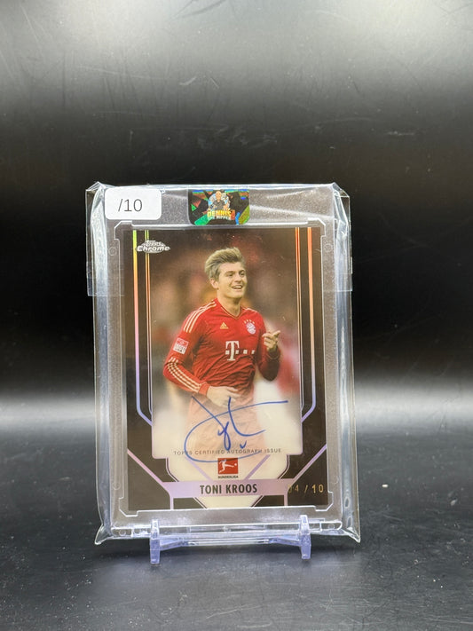 2025-26 Topps Chrome Bundesliga Toni Kroos FC Bayern München Superior Auto 04/10