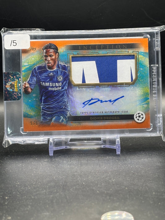 2024-25 Topps Inception UCC Didier Drogba Chelsea FC Orange Patch Auto 5/5