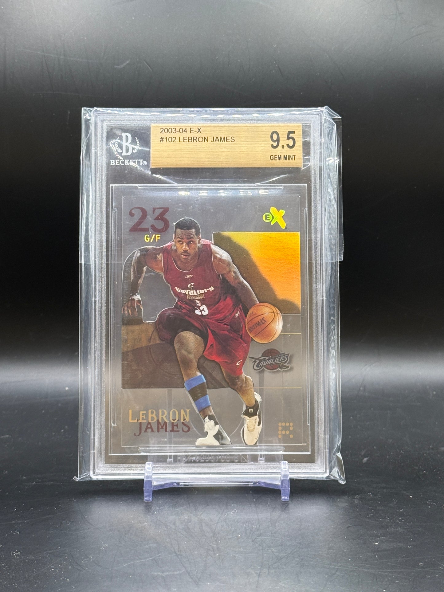 2003 Fleer E-X LeBron James Cleveland Cavaliers #102 Becket 9.5 0003244486