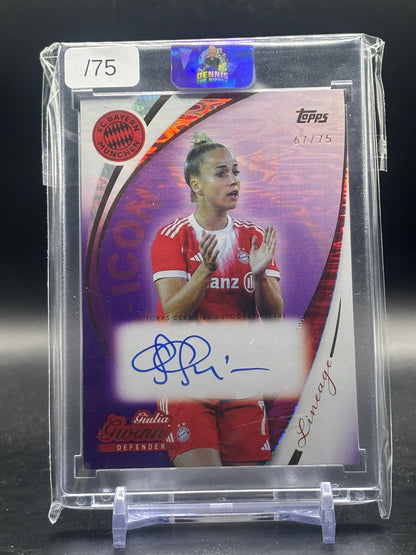 2025 Topps FC Bayern Lineage Giulia Gwinn Purple 67/75