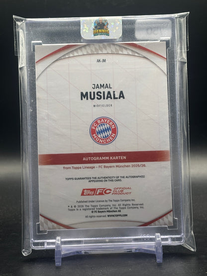 2025 Topps FC Bayern Lineage Jamal Musiala Gold Auto 33/50