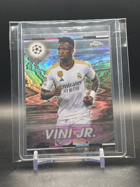 2023-24 Topps Chrome UCC Vini Jr. Real Madird White Noise