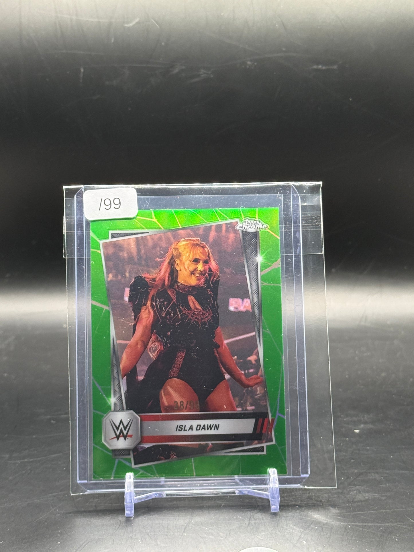 2025 Topps Chrome WWE Isla Dawn Green 38/99