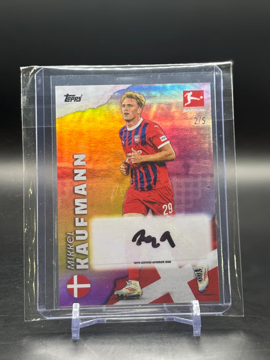 2024/25 Topps International Stars Mikkel Kaufmann Auto 2/5