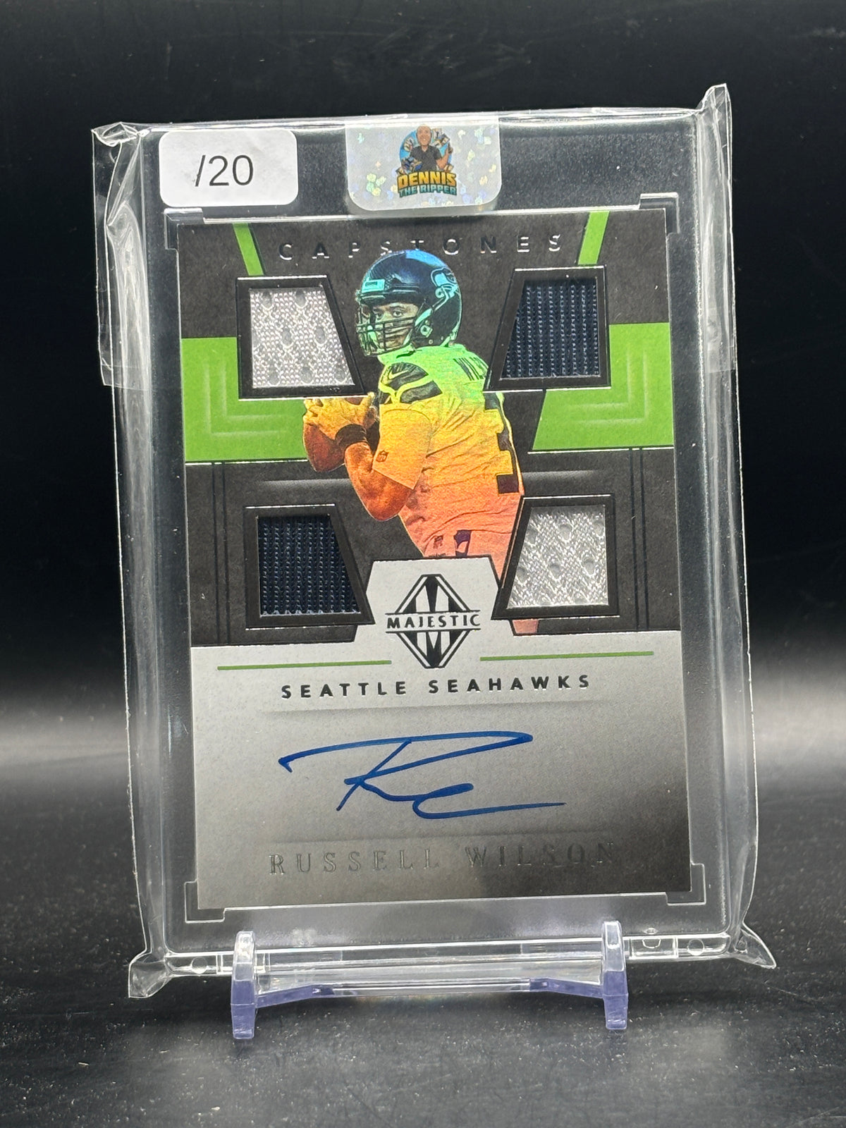 2019 Panini Majestic NFL Russell Wilson Seattle Seahawks Gold Capstones Patch Auto 06/20