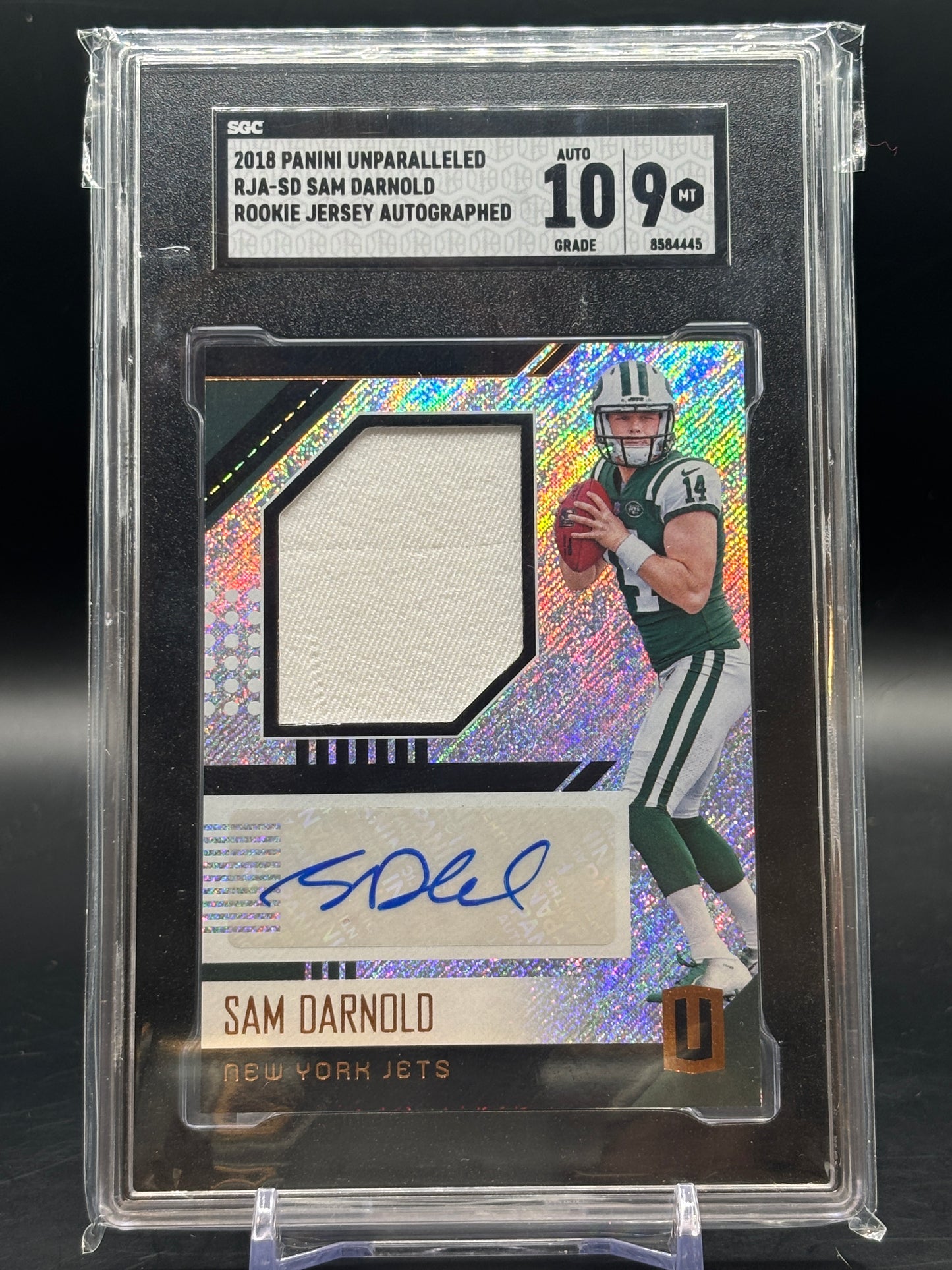2018 Panini Unparalleled Sam Darnold Patch Car RC SGC 9 8584445