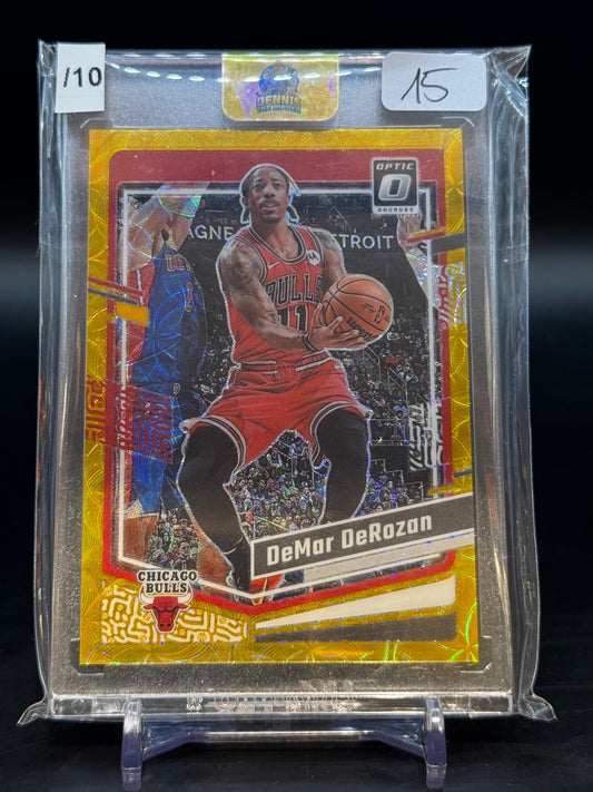 2023/24 Panini Donruss Optic Demar DeRozan Gold Choice 02/10