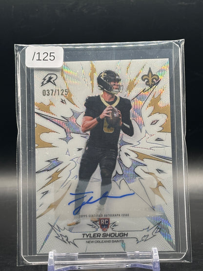 2025 Topps Resurgence NFL Tyler Shough Auto 37/125