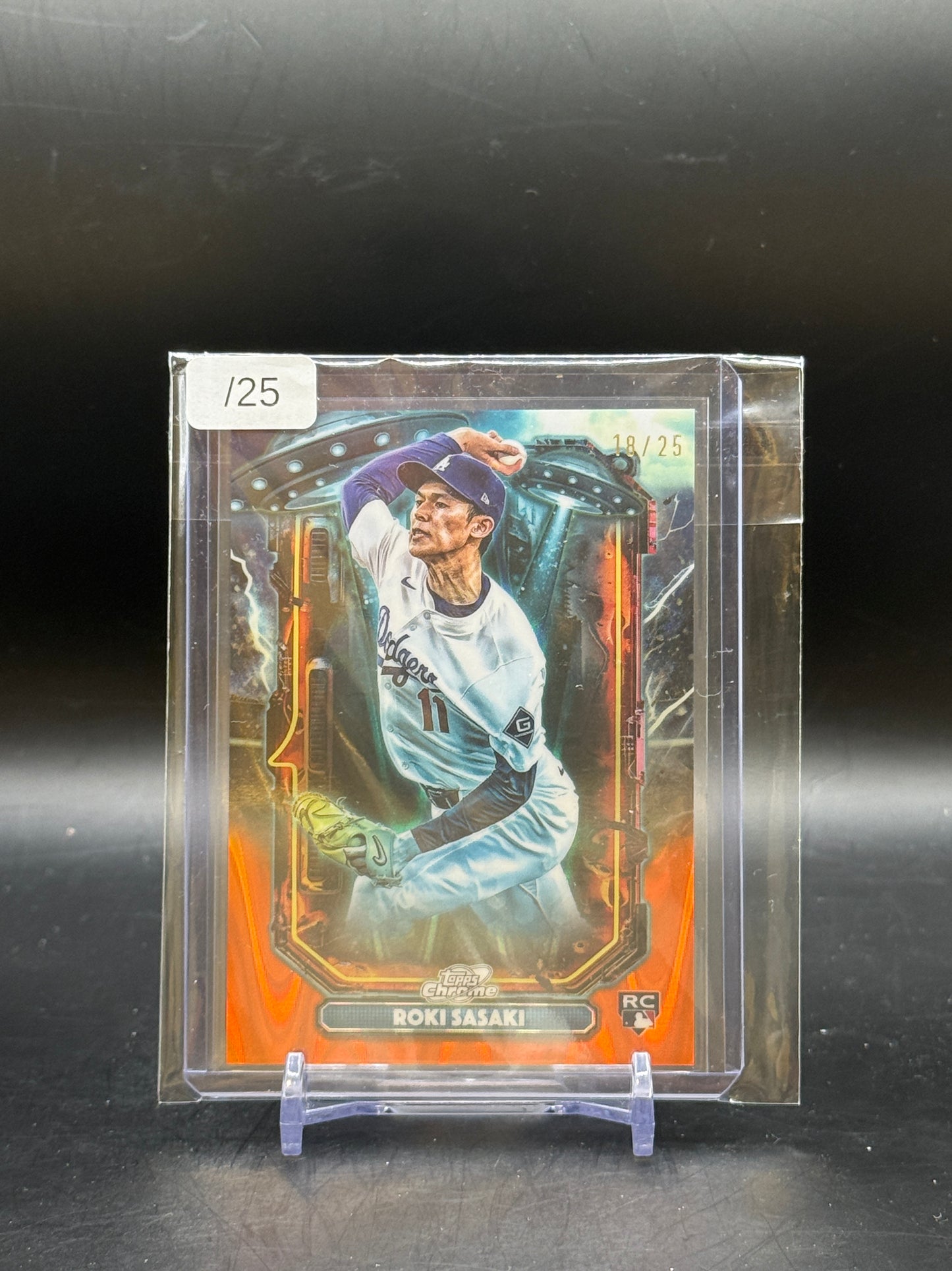 2025 Topps Chrome Cosmic MLB Roki Sasaki Los Angeles Dodgers Extraterrestrial Talent Orange 18/25
