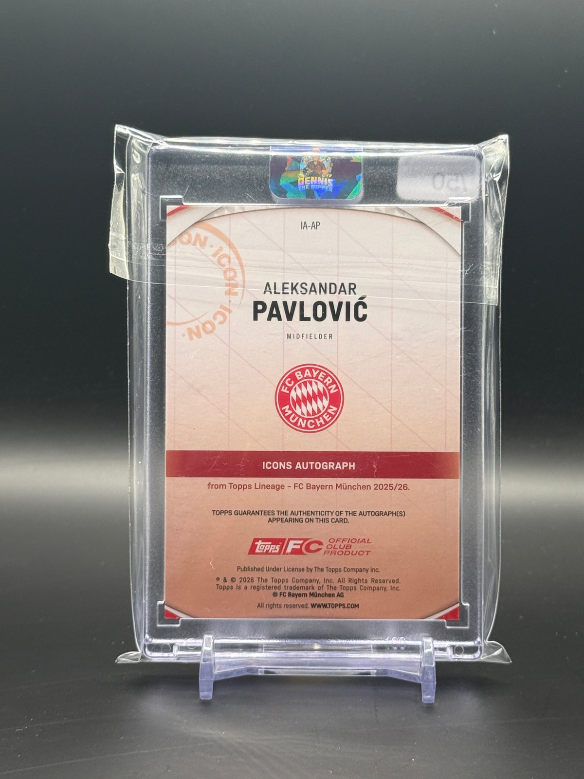 2025-26 Topps FC Bayern Lineage Aleksandar Pavlovic Bayern München Gold Auto 43/50