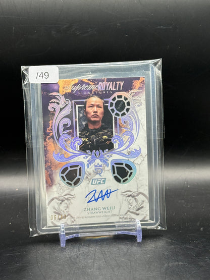 2025 Topps Royalty UFC Zhang Weili Supreme Royalty Auto 06/49