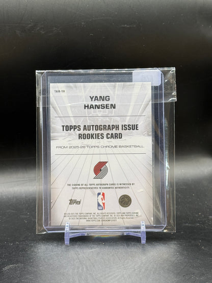 2025-26 Topps Chrome NBA Yang Hansen Portland Trail Blazers Purple Auto 13/75