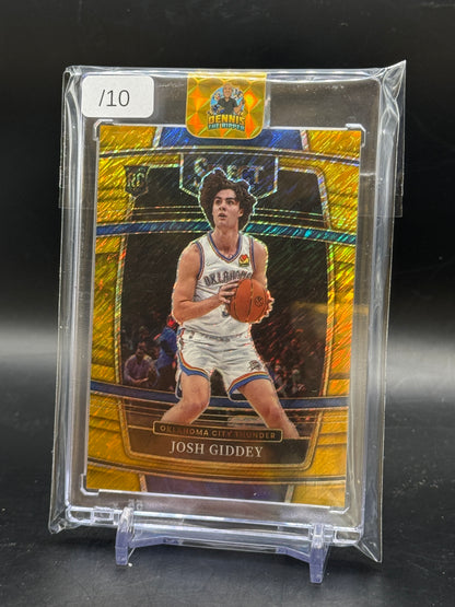 2021-22 Panini Select NBA Josh Giddey Okalhoma City Thunder Gold 07/10