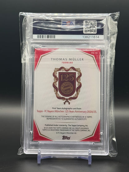 2024-25 Topps FC Bayern München 125 Years Thomas Müller FC Bayern München Orange Auto 19/33 PSA 10 138211614