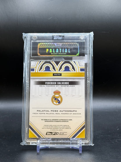2024-25 Topps Palatial Real Madrid Frederico Valverde Palatial Pose Purple Auto 04/15
