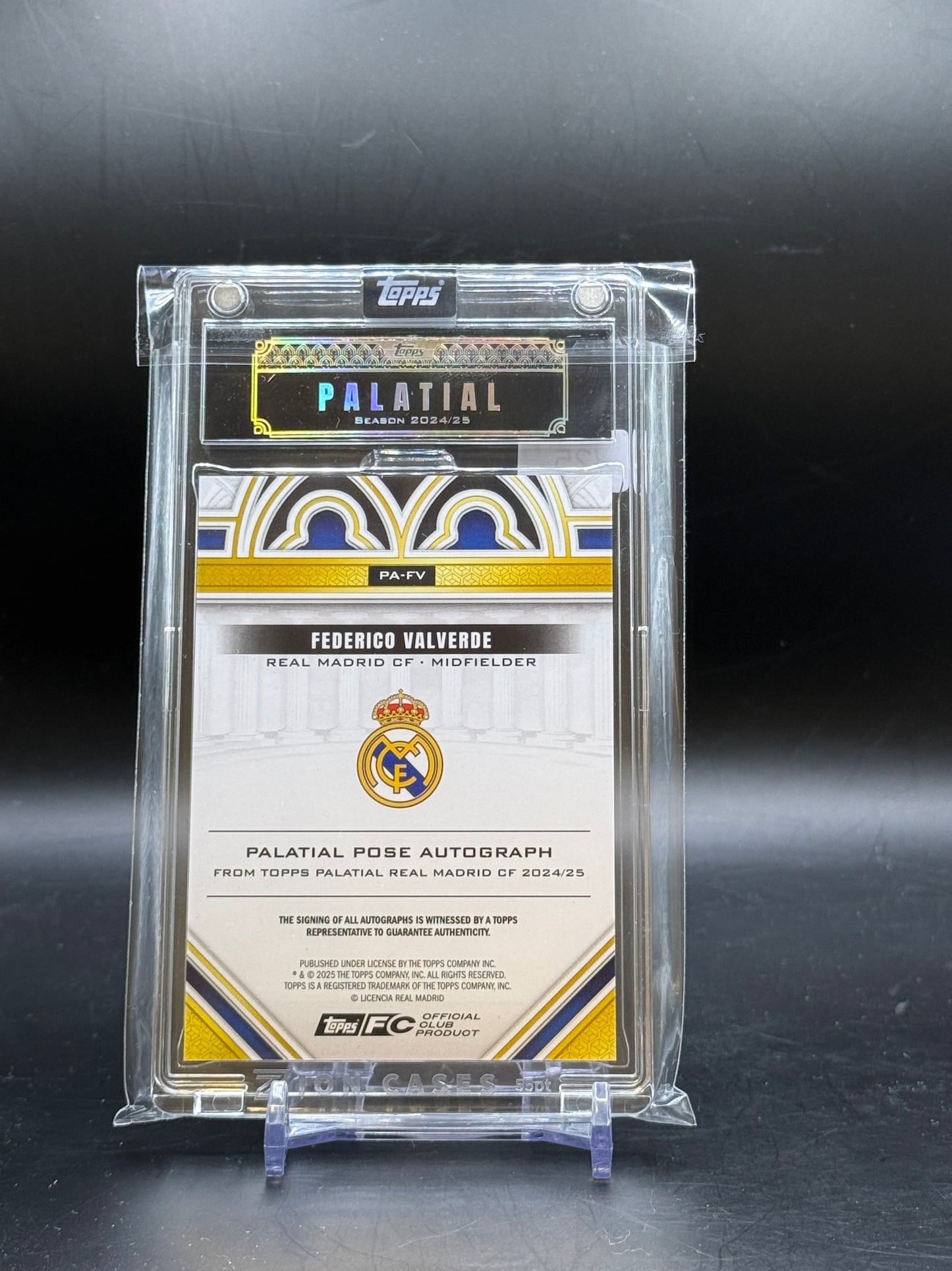 2024-25 Topps Palatial Real Madrid Frederico Valverde Palatial Pose Orange Auto 15/25