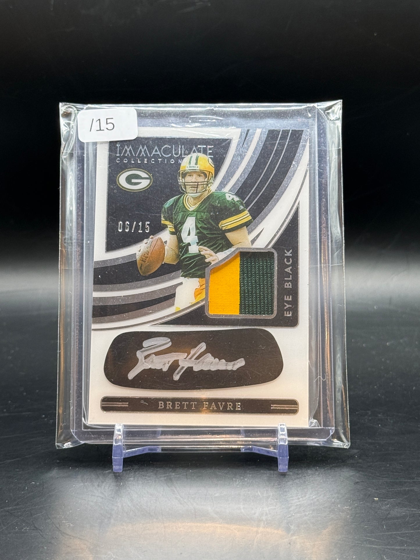 2022 Panini Immaculate Brett Favre Eye Black Patch Auto 6/15