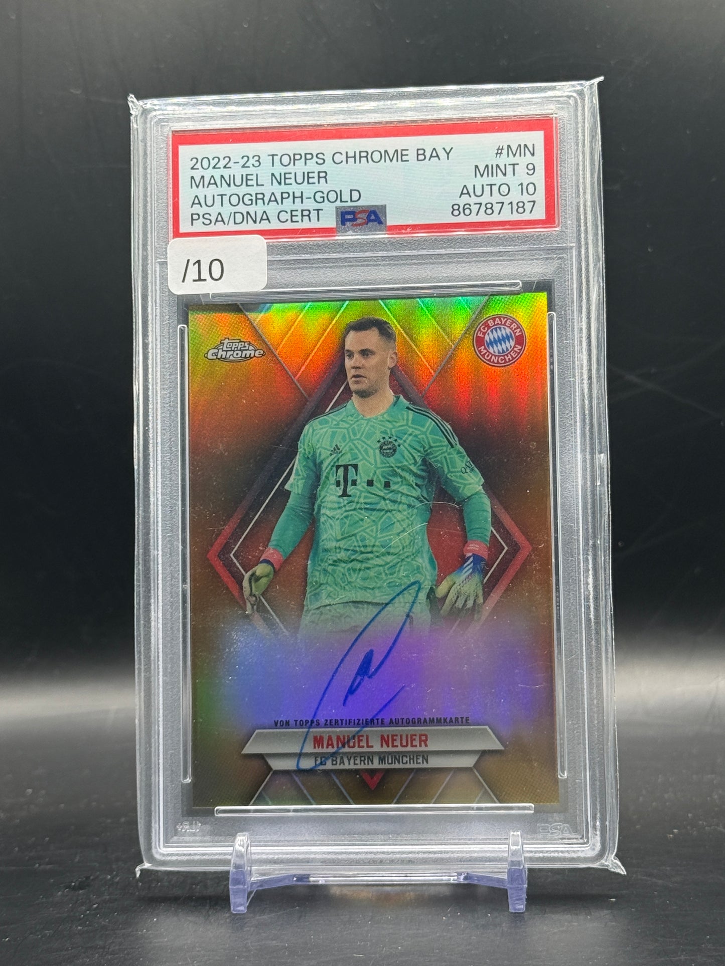 2022-23 Topps Chrome FC Bayern München Manuel Neuer Gold Auto 08/10 PSA 9 Auto 10 86787187