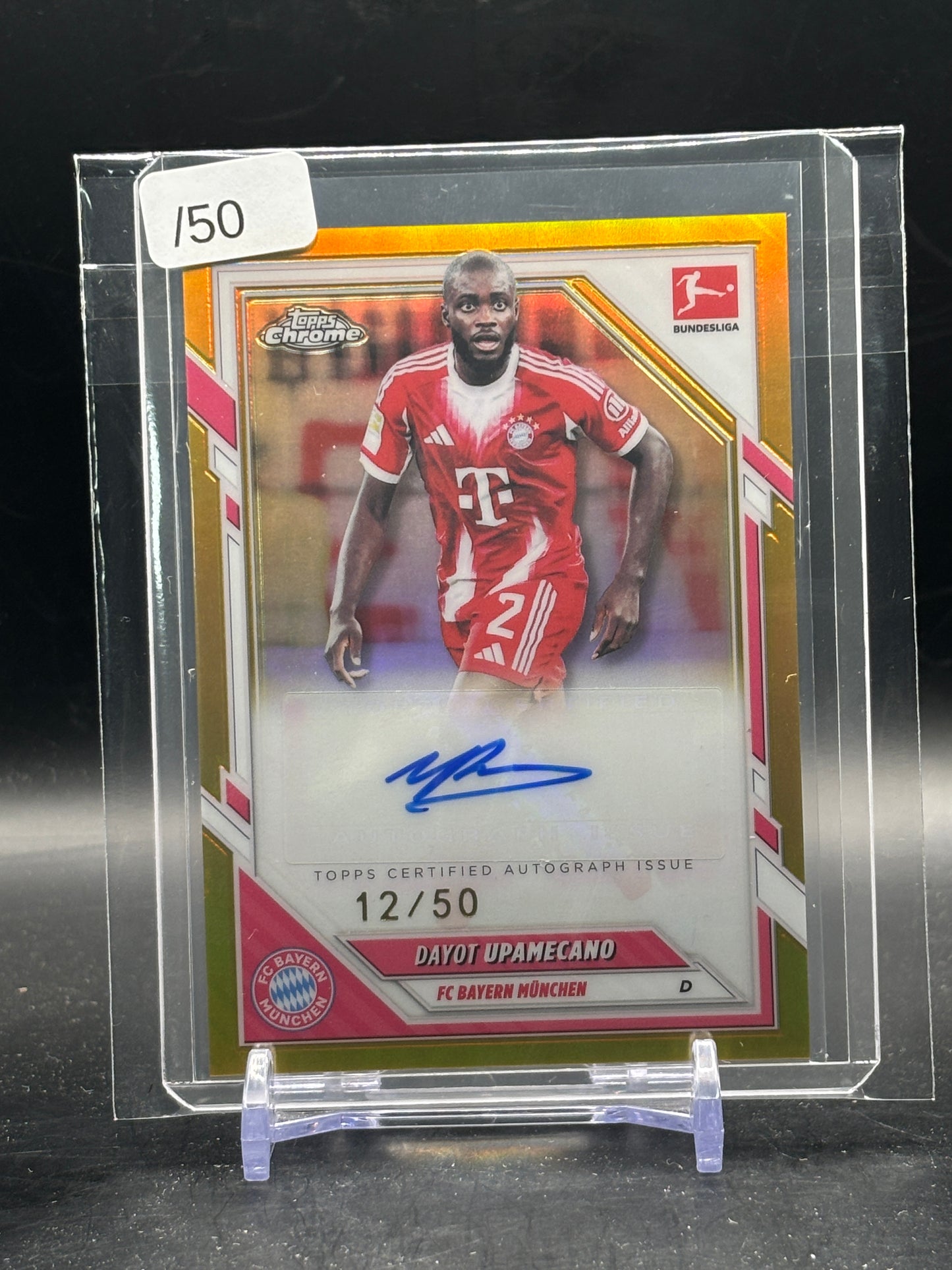 2025-26 Topps Chrome Bundesliga Dayot Upamecano FC Bayern München True Gold Auto 12/50