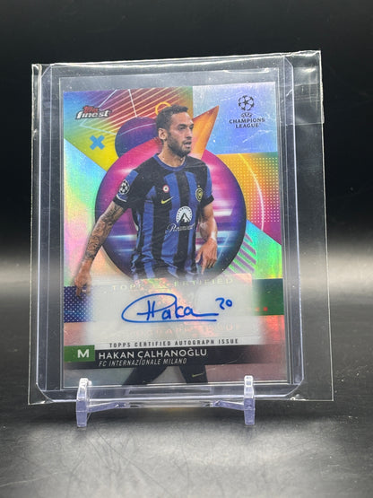 2023-24 Topps Finest UCC Hakan Calhanoglu FC Internazionale Milano Refractor