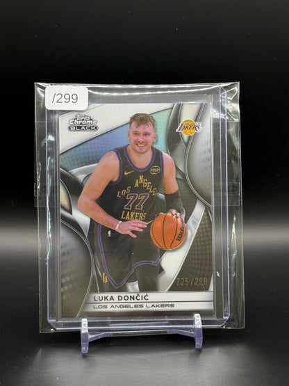 2025-26 Topps Chrome Black NBA Luka Doncic Los Angeles Lakers Wave Refractor 225/299
