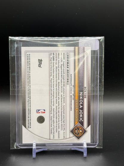2025-26 Topps Bowman Chrome NBA Nikola Jokic Denver Nuggets Gold Reptilian 08/50