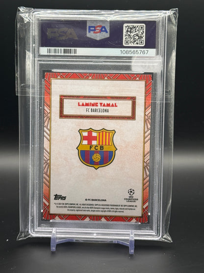 2024-25 Topps Deco UCC Lamine Yamal FC Barcelona Red Auto 08/10 PSA 8 Auto 10 108565767