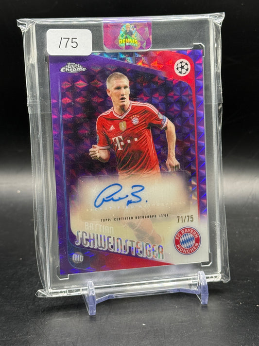 2025-26 Topps Chrome UCC Bastian Schweinsteiger FC Bayern München Geometric Purple Auto 71/75